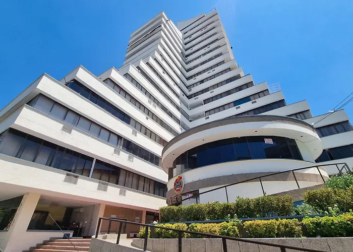 Apartamentos internacional Rodadero con piscina - Bedviajes