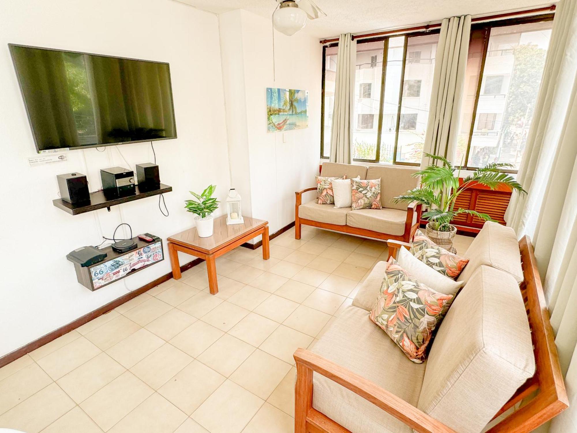 Apartamento Internacional Rodadero Con Piscina - Bedviajes *